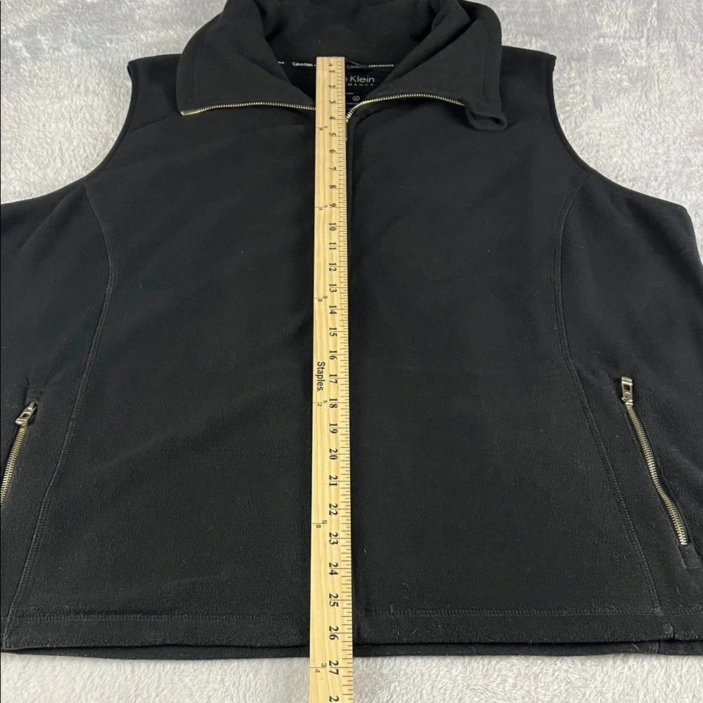 Calvin Klein Women's Performance Fleece Size 3X Black Zip-Up Vest with Pockets